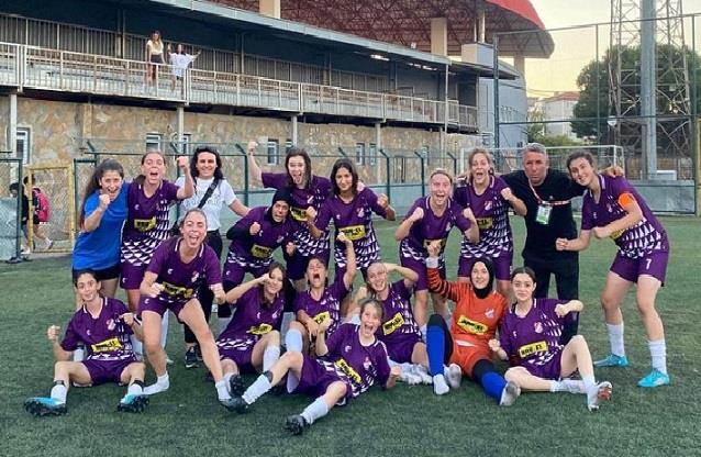 Tekirdağ Gençlik spor U 17 Kızlar Türkiye Şampiyonasında Çeyrek Finalde