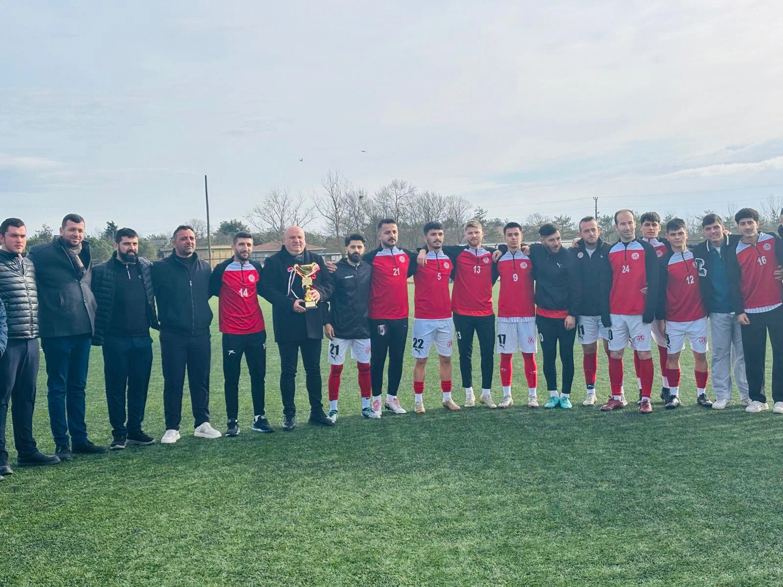 1.Amatör C Grubu Şampiyonu Ergene spor 